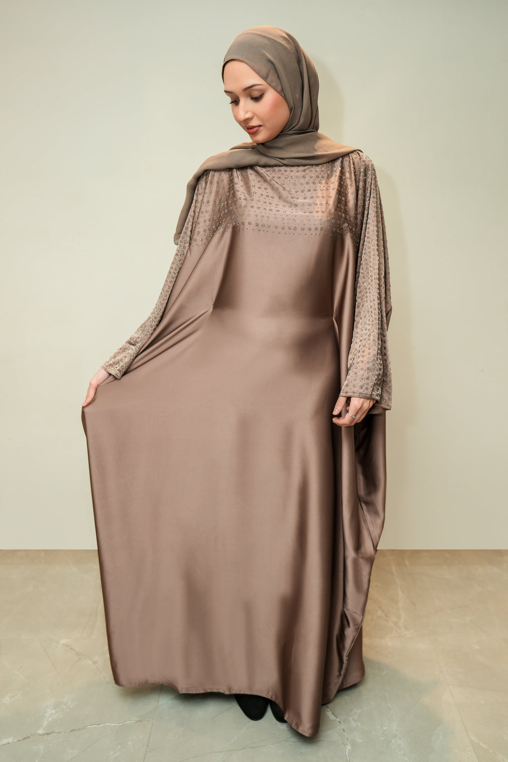 Taupe brown Rimal Abaya