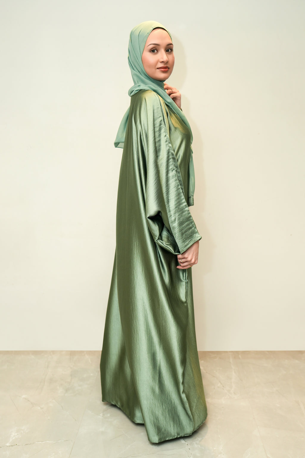 Sage Nur Abaya