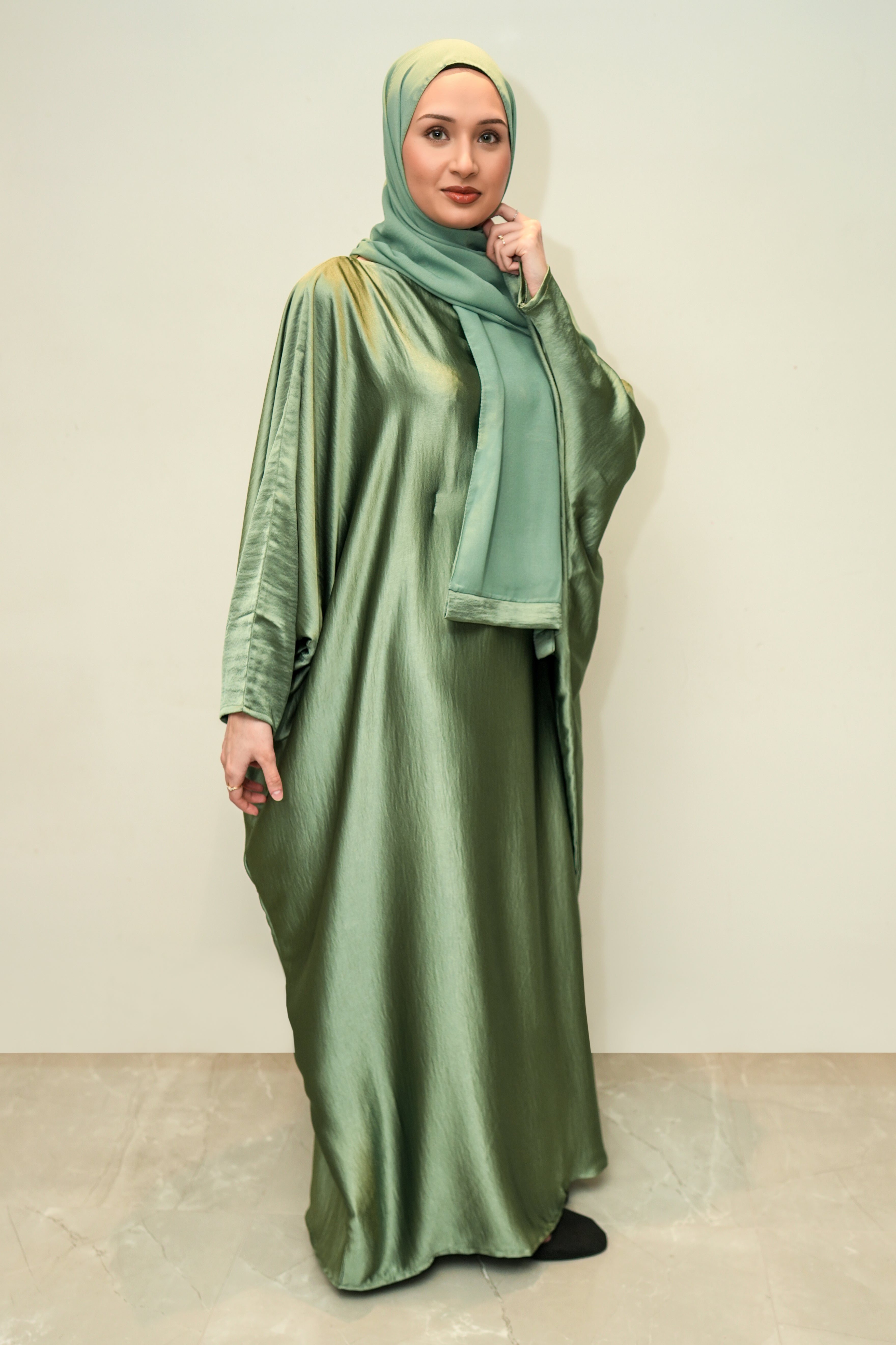 Sage Nur Abaya