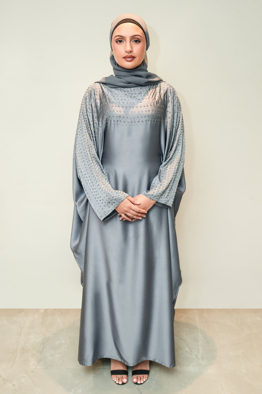 Silver Grey Rimal Abaya