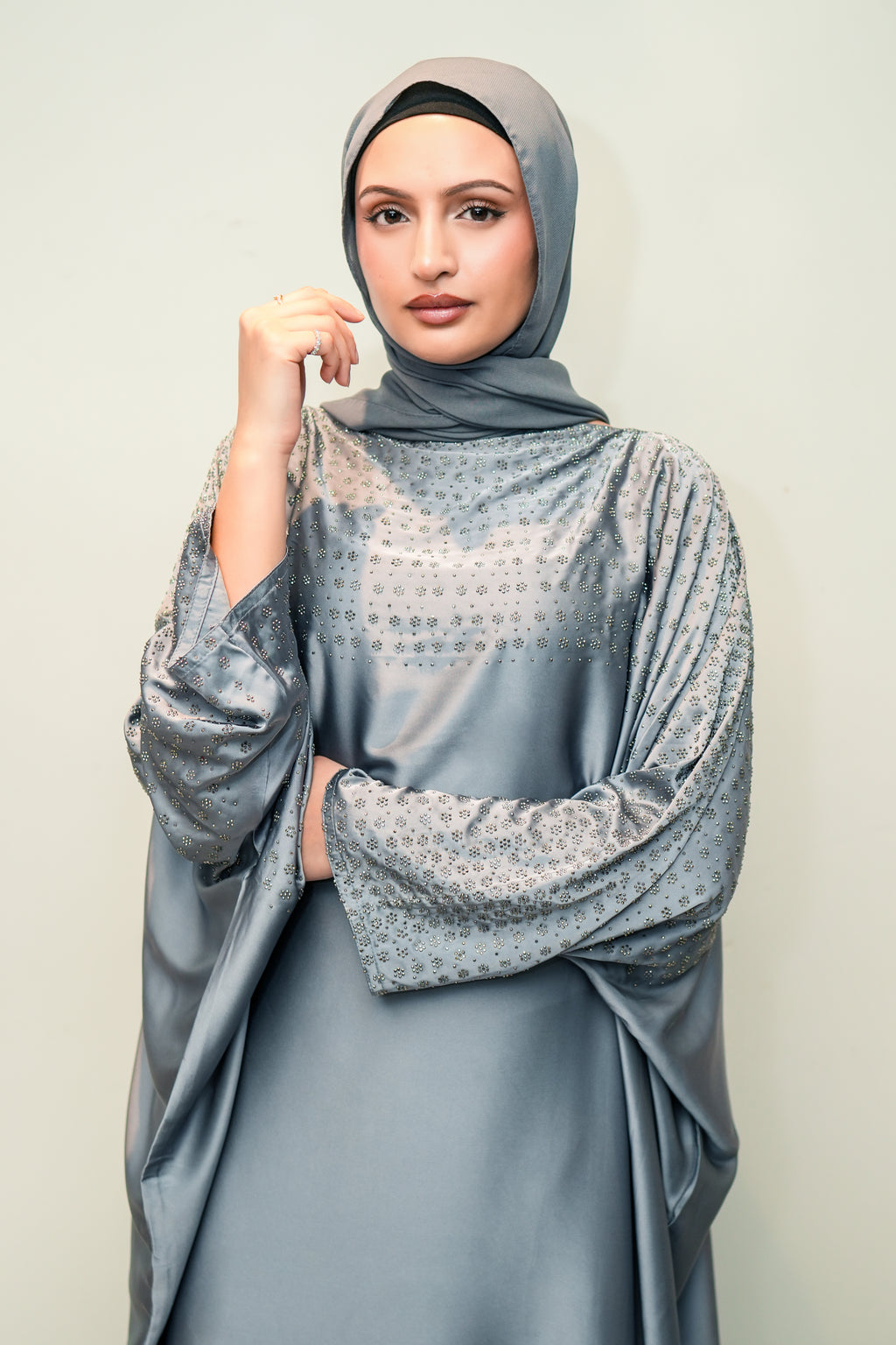 Silver Grey Rimal Abaya