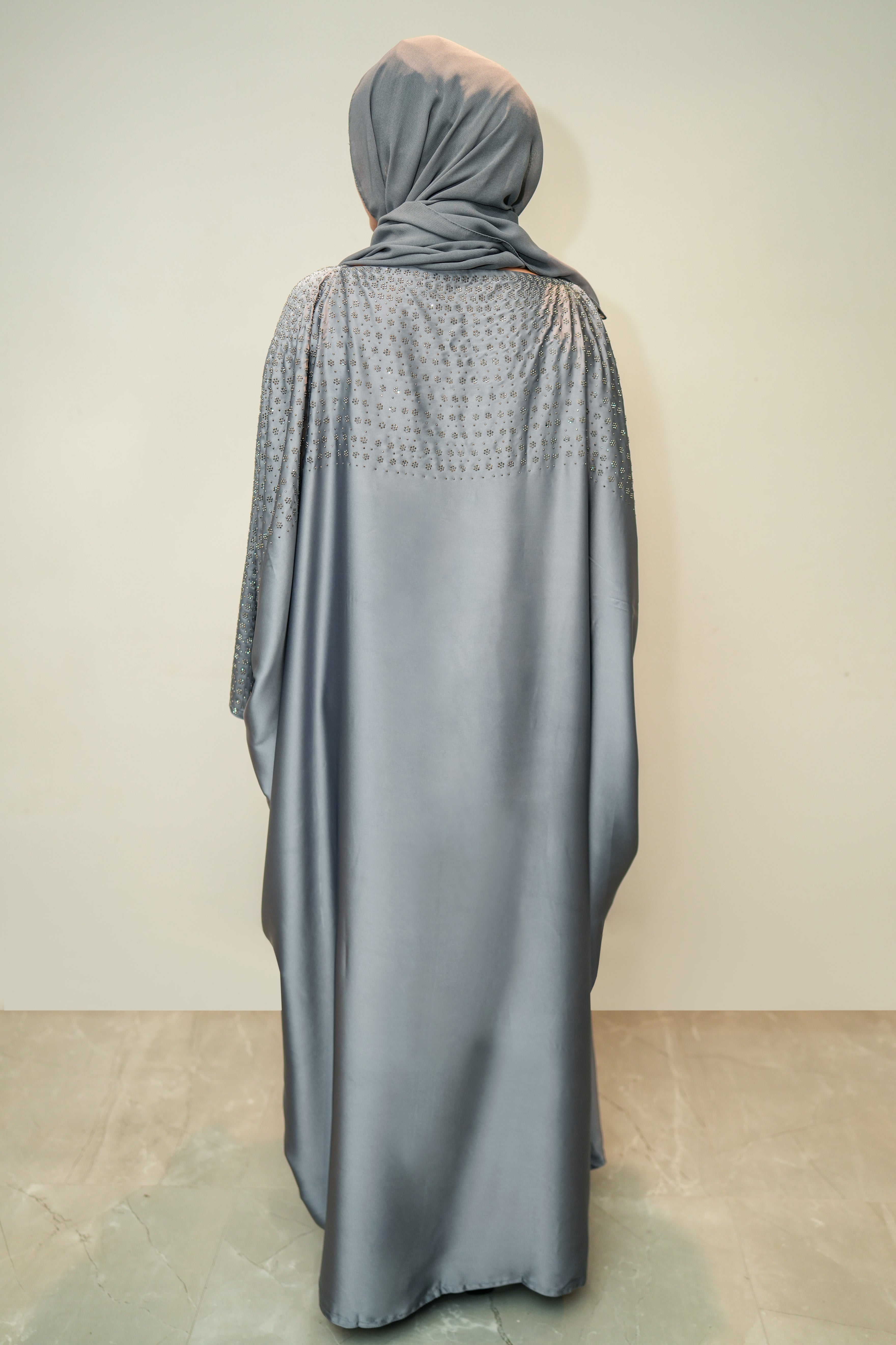 Silver Grey Rimal Abaya